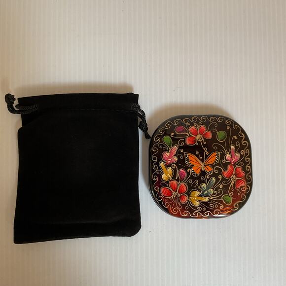 Hand-Painted Mexican Compact Mirror Monarch Butterfly Michoacán Gold Foil Art - Picture 7 of 8